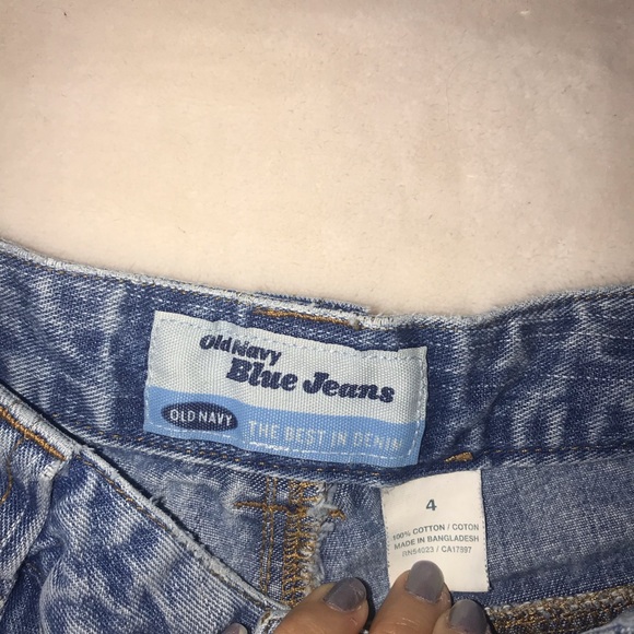 Old Navy Blue Jean shorts! - Picture 2 of 2